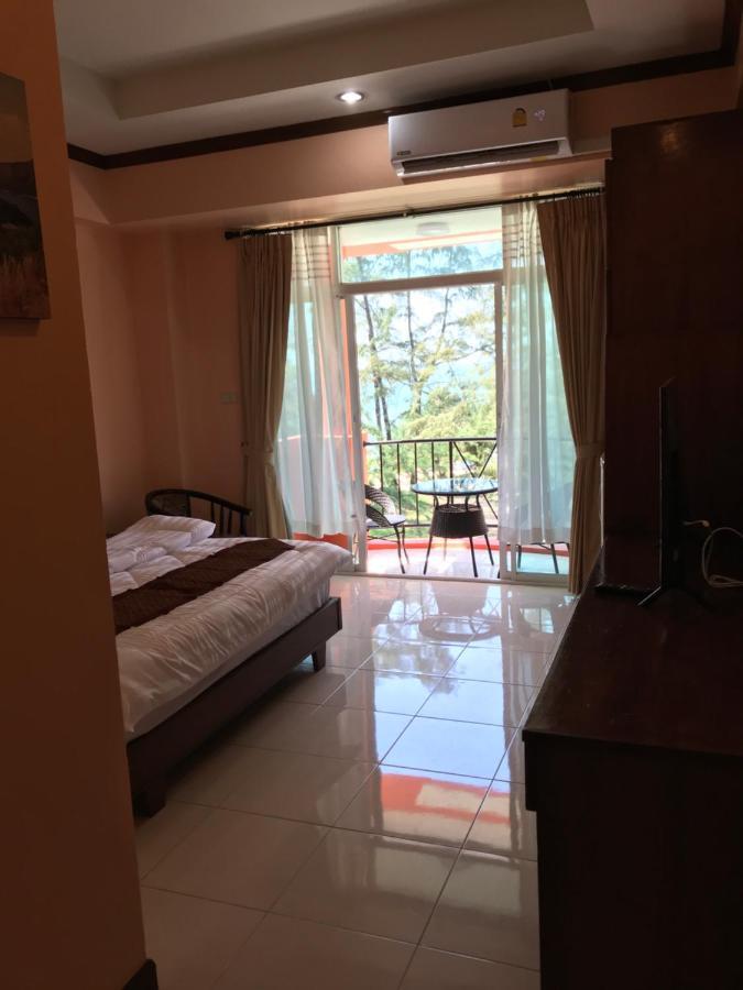 Sunny Beach View Guesthouse Ban Karon Exterior foto